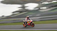 Dani Pedrosa Komentari Efek Penggunaan Rem Jempol 