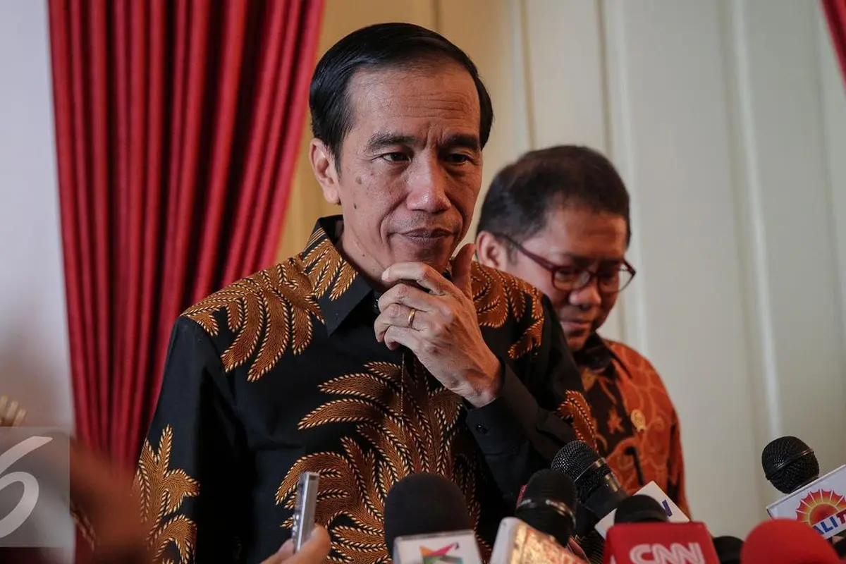 [Bintang] Lalu Muhammad Zohri Dapat Hadiah Renovasi Rumah dari Jokowi
