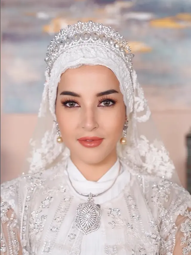 Detail Potret Tasya Farasya Tiru Makeup Minimalis Anisha Rosnah Saat Jadi Istri Pangeran Mateen, di Hari Pernikahan, Semirip Itukah?