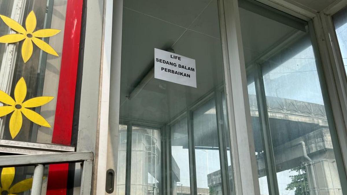 Lift JPO Lenteng Agung Rusak Diprotes Warga