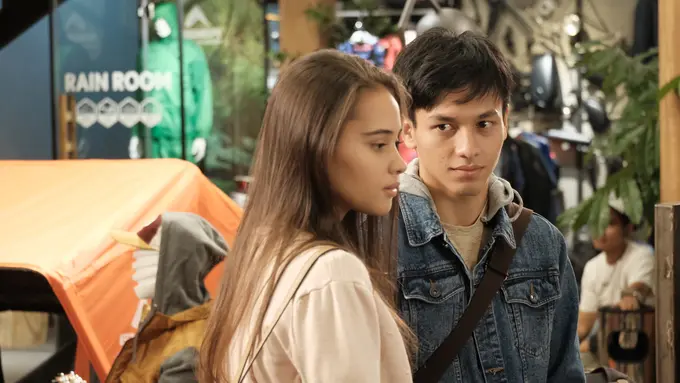 Film "Seperti Hujan yang Jatuh ke Bumi"