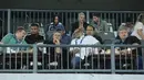 Selain memantau kompetisi dalam negeri, mantan pelatih Timnas Kanada itu juga telah mendatangi dan menyaksikan langsung penampilan pemain diaspora di luar negeri. (Bola.com/M Iqbal Ichsan)