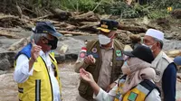 Menteri PUPR Basuki Hadimuljono meninjau penanganan darurat lokasi terdampak gempa di Pasaman dan Pasaman Barat, Sumatera Barat. (Dok Kementerian PUPR)