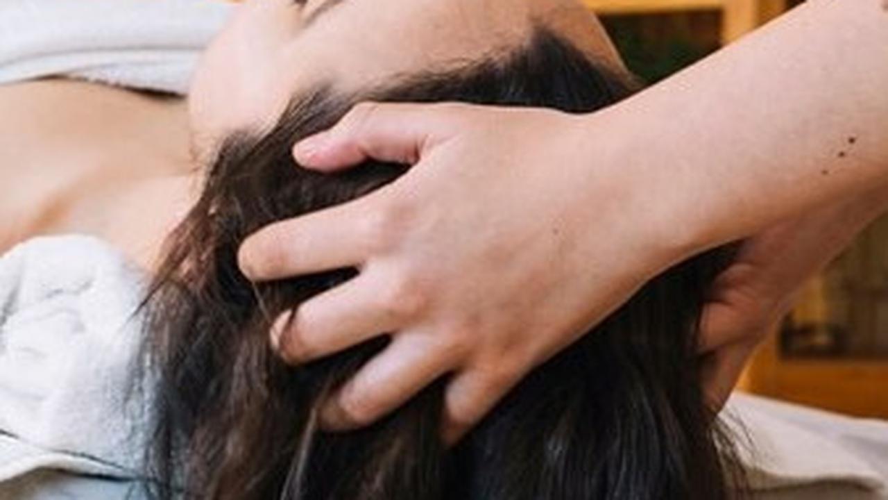 2. Hair Spa: Nutrisi Lebih Mendalam untuk Rambut