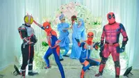 Kisah 4 Kakak Pakai Kostum Superhero di Pernikahan Adik Perempuan (sumber: facebook/Fadhil Aman Ahyat)