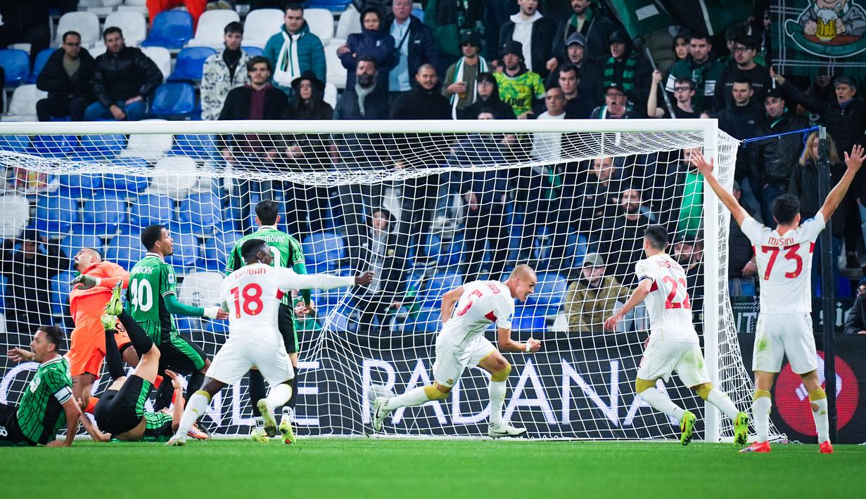 Kekalahan ini membuat Sassuolo melorot ke urutan ke-12 klasemen sementara Serie A dengan nilai 13. (Massimo Paolone/LaPresse via AP)