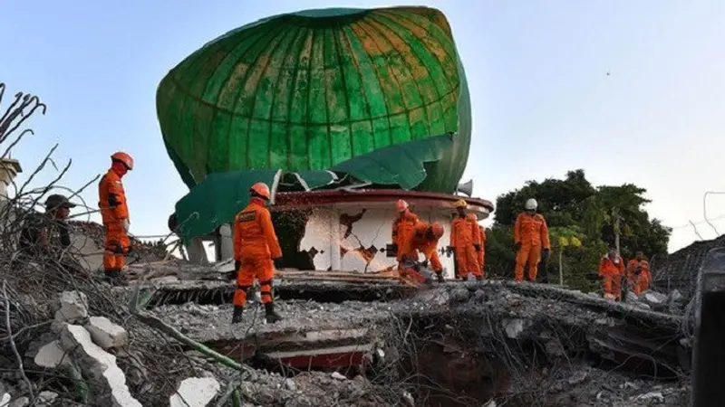 Meregang Nyawa, Ini 4 Kisah Pilu Korban Gempa yang Selamat