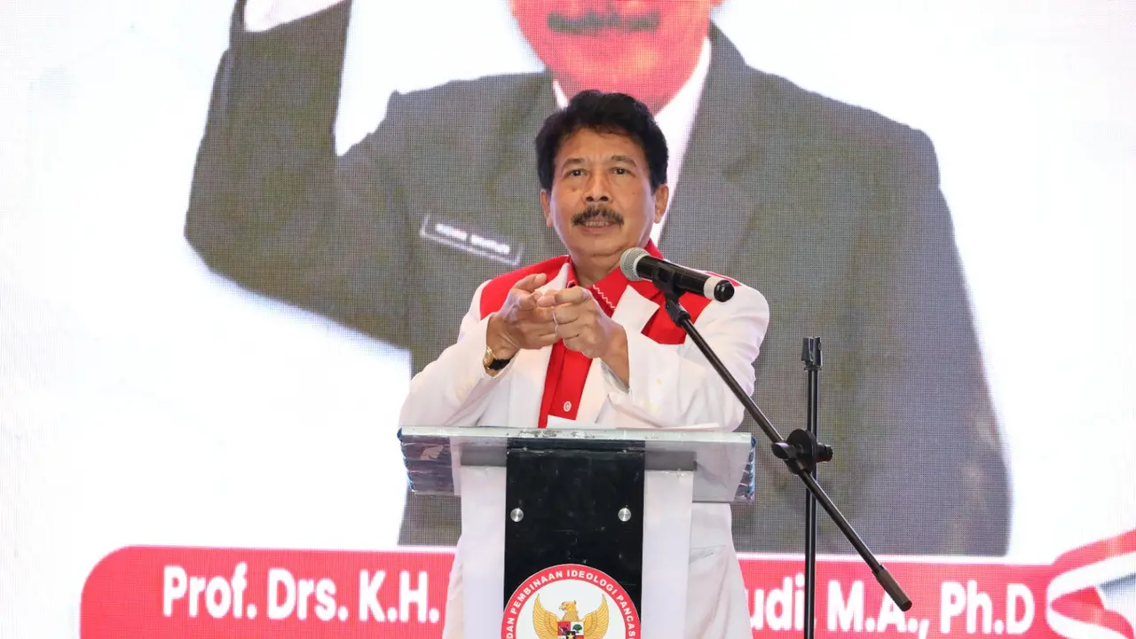 Kepala BPIP Yudian Wahyudi pada kegiatan Penguatan Jaringan Pendidikan Pancasila Melalui Penggunaan Buku Teks Utama Pancasila di Medan, Sumatera Utara, Jumat (17/5) (Istimewa)