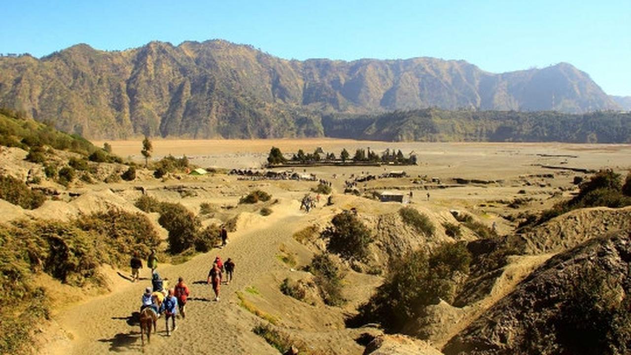 Menjelajahi padang pasir Bromo
