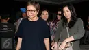 Kembaran Mirna, Made Sandy Salihin (kanan) saat menghadiri sidang lanjutan dengan terdakwa Jessica Kumala Wongso, Jakarta, Rabu (14/9). Sandy mengaku hingga kini dirinya dan keluarga sampai sekarang masih berkabung. (Liputan6.com/Helmi Afandi)