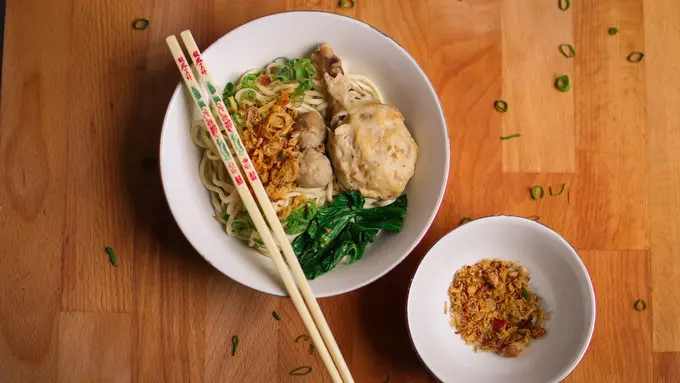 Mie ayam asal Indonesia