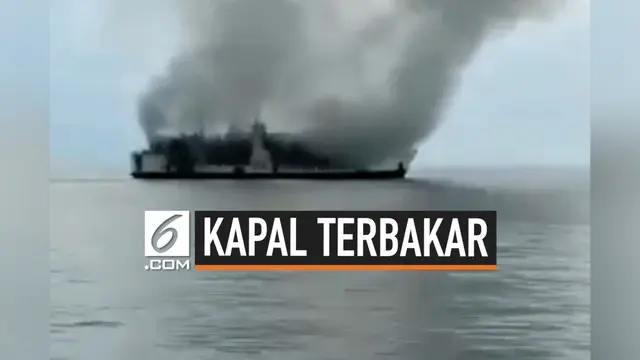 VIDEO: KM Santika Nusantara Terbakar di Perairan Masalembu