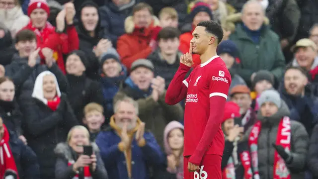 Foto: Penampilan Heroik Trent Alexander-Arnold saat Membawa Liverpool Menang Dramatis atas Fulham di Liga Inggris