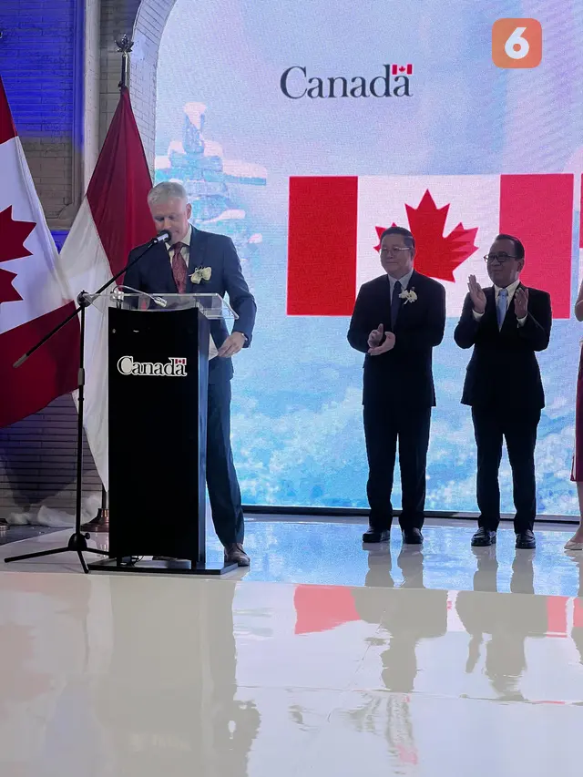 Dubes Jess Dutton dalam Acara Canada Day pada Rabu (18/8/2025) malam di Hotel Fairmont Jakarta. (Liputan6.com/Tanti Yulianingsih)