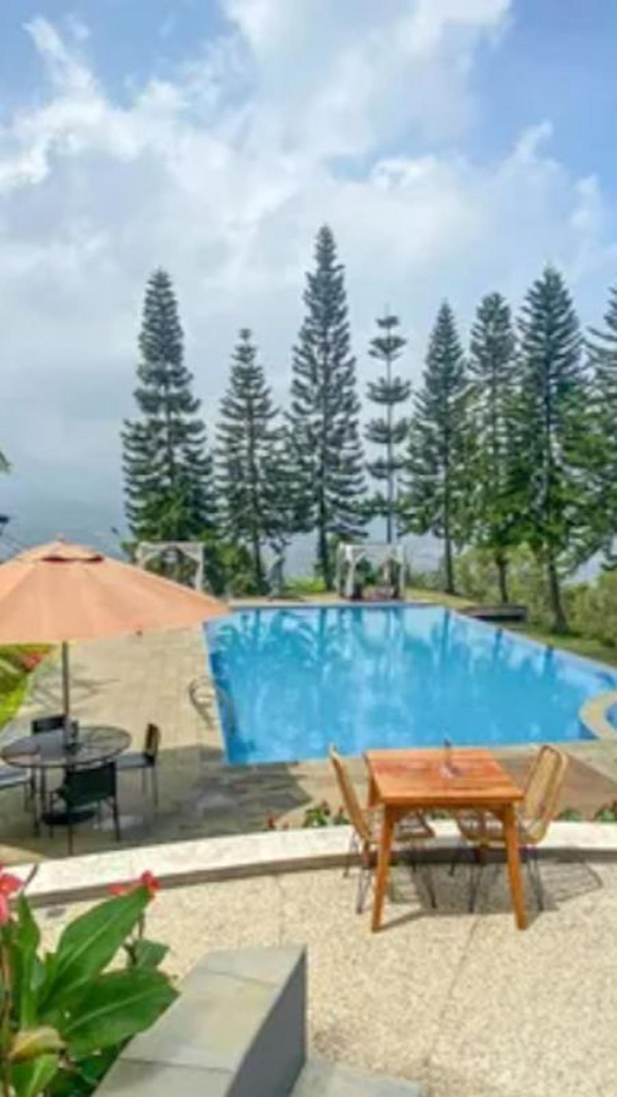 <b>Damar Langit Resort Glamping&nbsp;</b>
