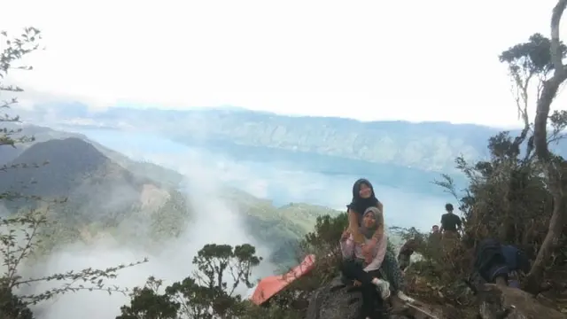 Pemandangan di Burni Kelieten