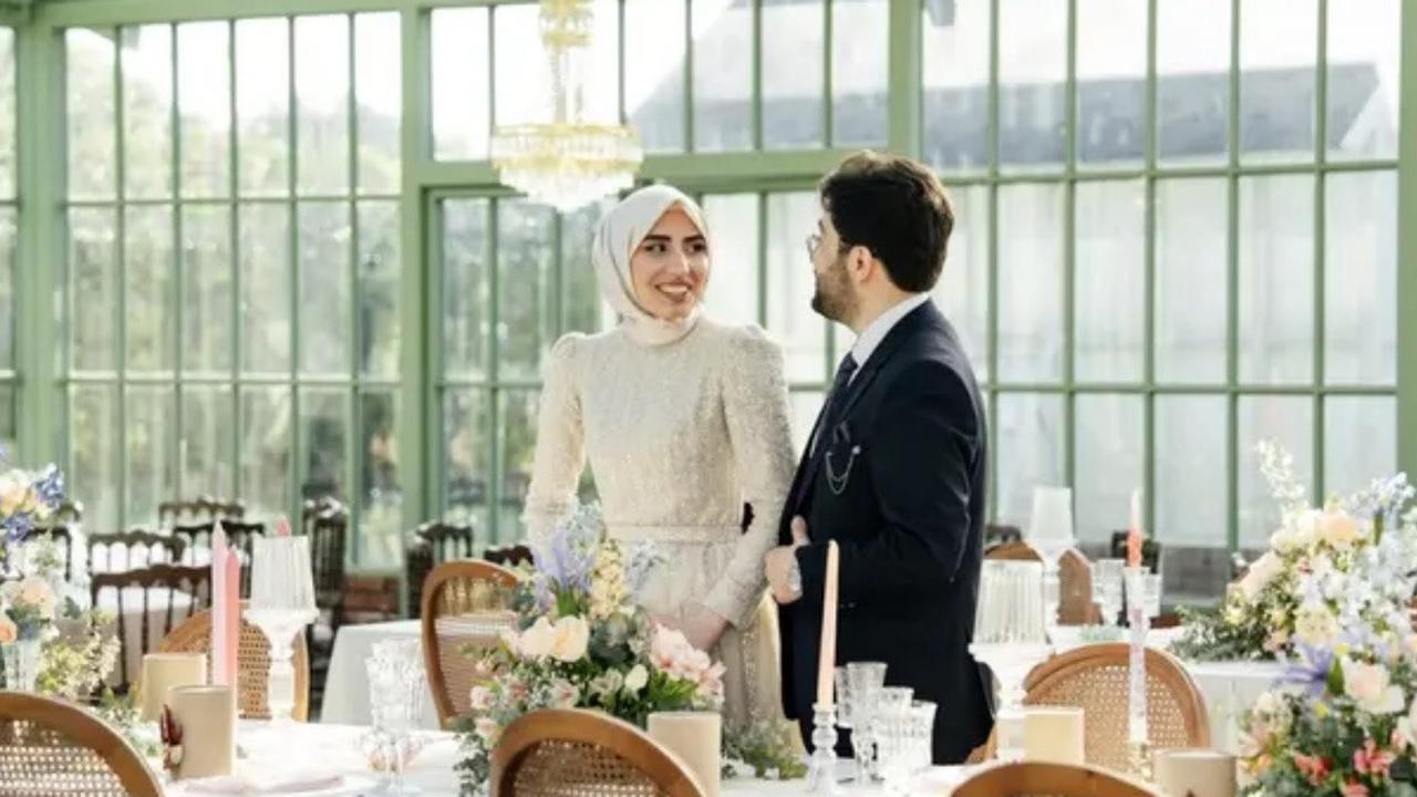 Ilustrasi Hijab Segiempat