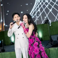 Lyodra dan Randy Martin baru saja duet bareng di sebuah acara. Membuktikan hubungan mereka semakin langgeng dan harmonis sebagai pasangan kekasih. [@randymartinnn]