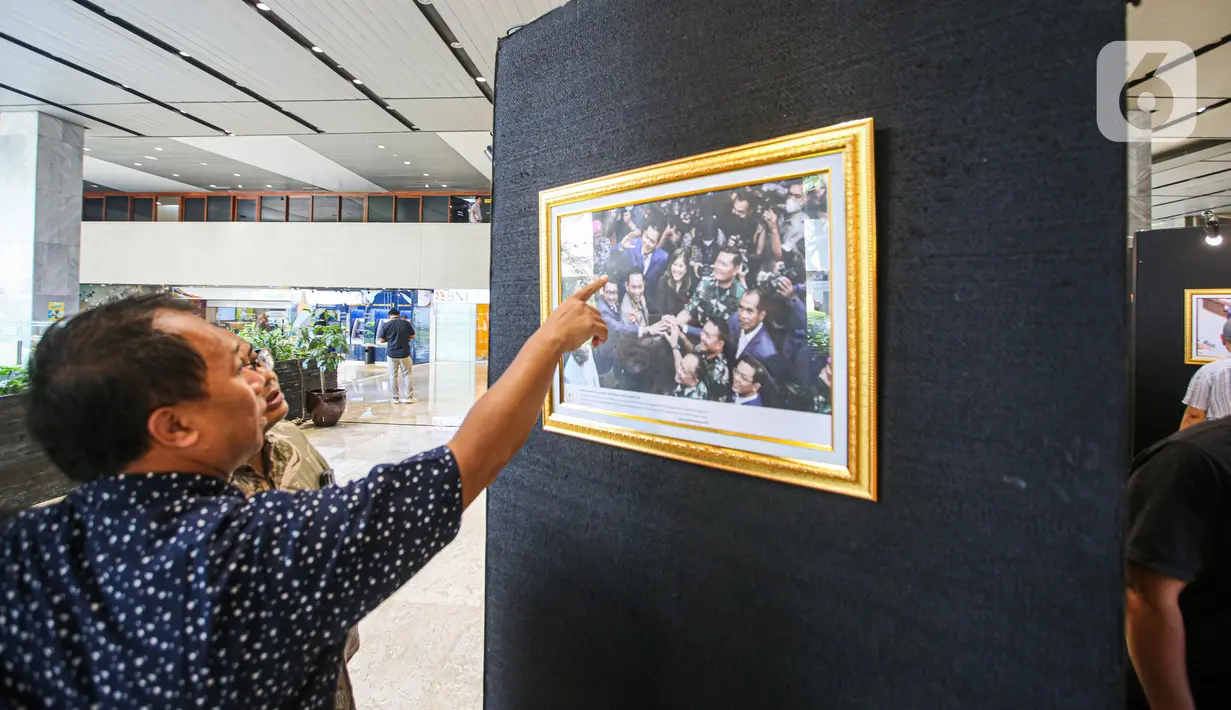 Pameran Foto Warna-warni Parlemen ke XIII/2023 ini menampilkan 101 karya dari 16 wartawan foto parlemen. (Liputan6.com/Faizal Fanani)