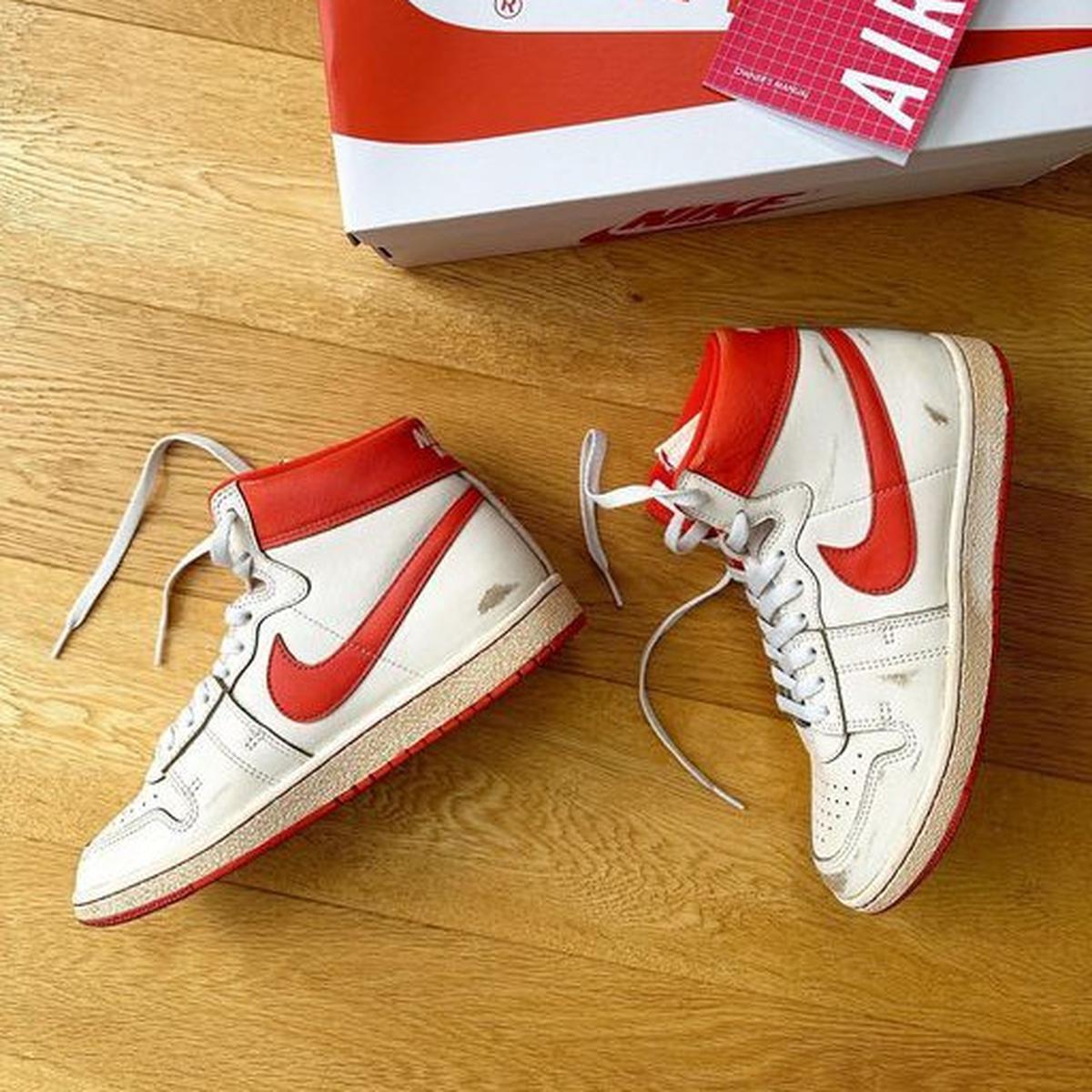Nike Airship (Game-Worn)