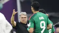 Gerardo Tata Martino memutuskan melepas jabatan sebagai pelatih Timnas Meksiko. Untuk pertamakalinya sejak 1990, Meksiko gagal melaju ke babak 16 besar Pala Dunia 2022. (AP/Manu Fernandez)