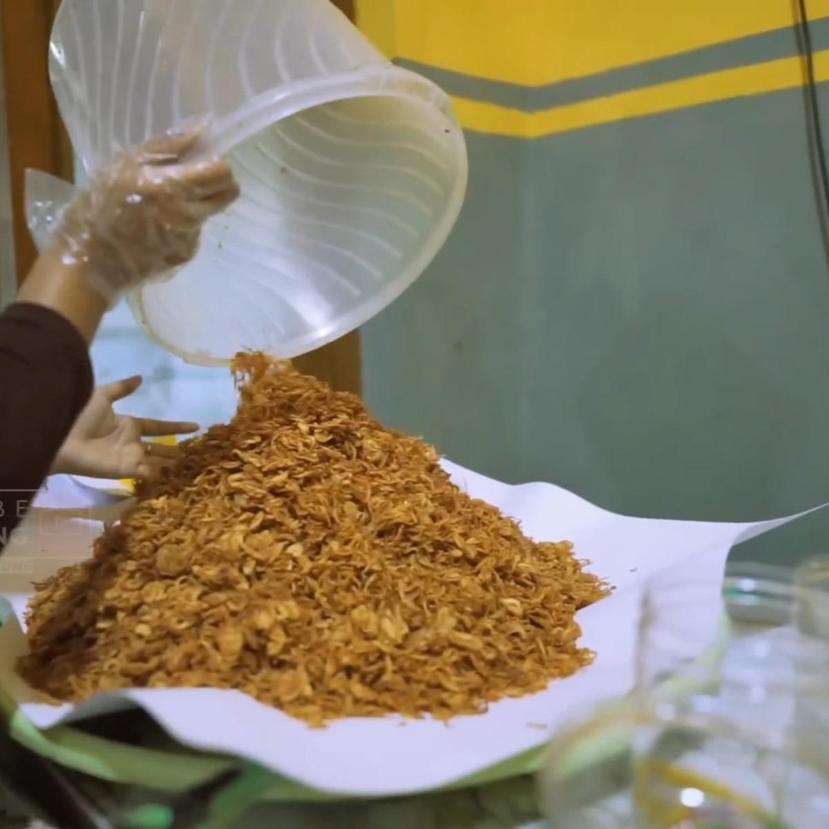 Bawang goreng produksi Anik