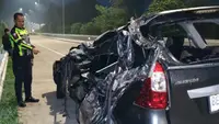 Pengakuan Sopir Avanza Hantam Truk di Tol Lampung Hingga 3 Orang Tewas