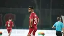 Bek Timnas Indonesia Shayne Pattynama menunjukkan ekspresi kecewa usai laga Grup A Piala AFF 2026 melawan Vietnam di Stadion Pakansari, Bogor, Senin (3/8/2026). Timnas Indonesia kalah 0-3 dari Vietnam dan turun ke peringkat ketiga klasemen sementara Grup A, namun masih berpeluang lolos ke semifinal jika mampu mengalahkan Singapura pada laga terakhir. (KLY/Budy Santoso)