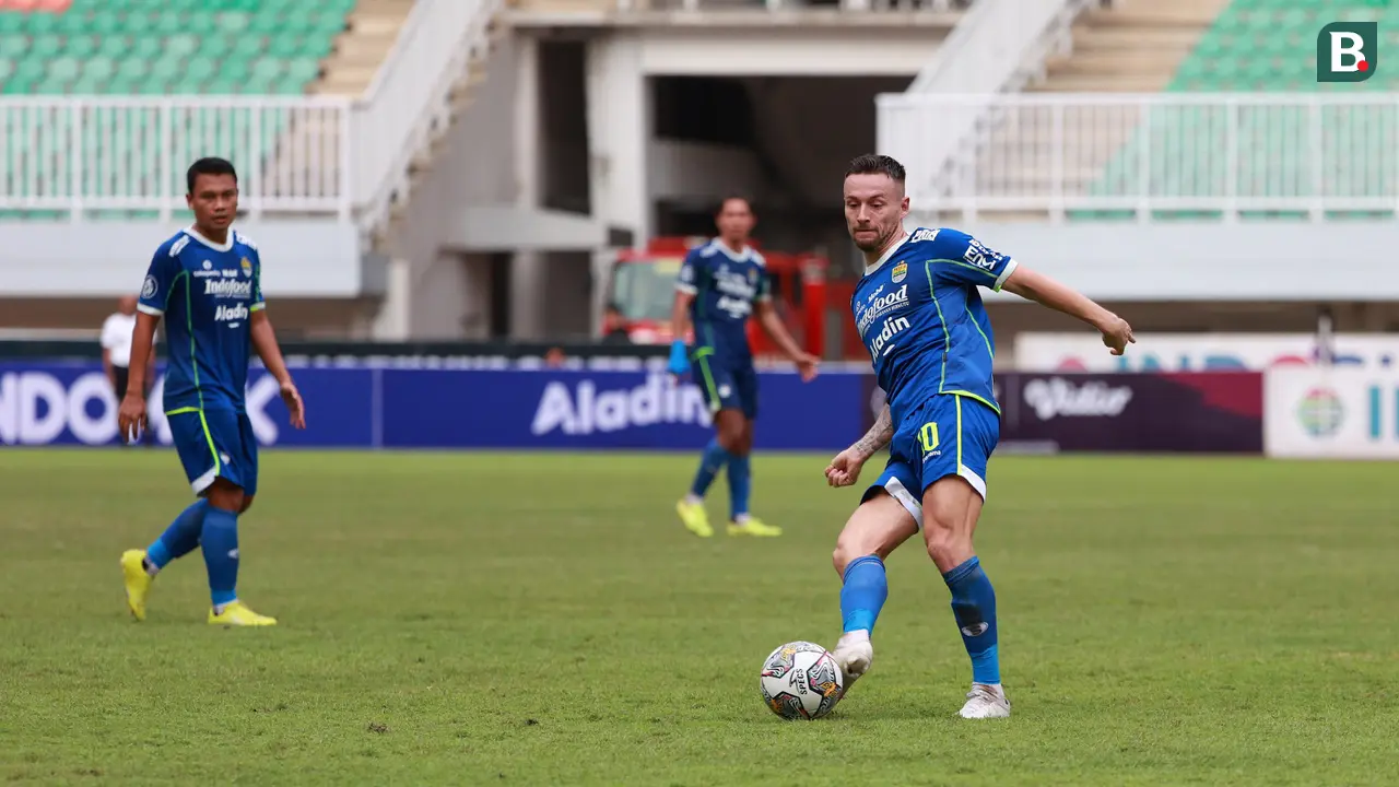 BRI Liga 1 2022/2023: Persib Bandung vs Borneo FC