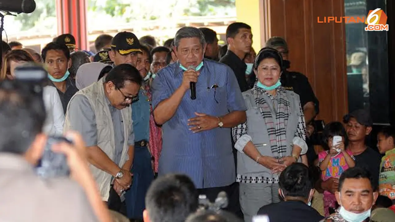 foto-sby-jenguk-korban-kelud-3-140218b.j