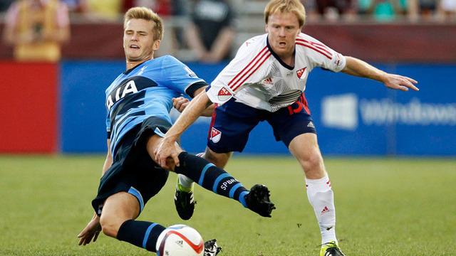Tottenham Hotspurs dikalahkan oleh para bintang sepak bola Major League Soccer dalam sebuah laga uji coba di Colorado (29/7/2015).