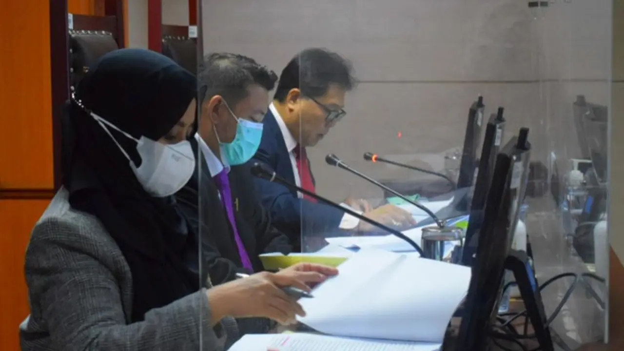 Komisi Pengawas Persaingan Usaha (KPPU) memutuskan PT Aero Citra Kargo (PT ACK) terbukti secara sah dan meyakinkan terkait kasus ekspor benur lobster.