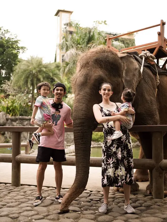 Dahlia Poland dan Fandy Christian (Instagram/dahliachr)