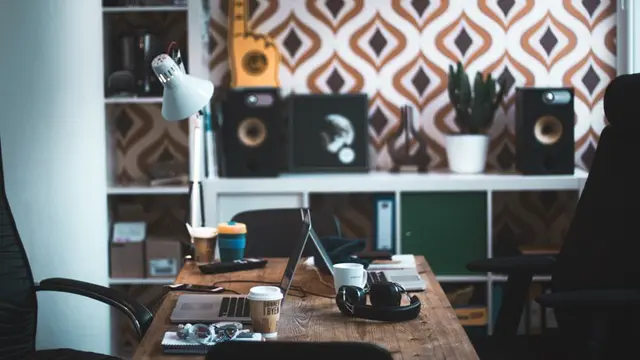 3 Langkah Bersihkan Wallpaper Rumah