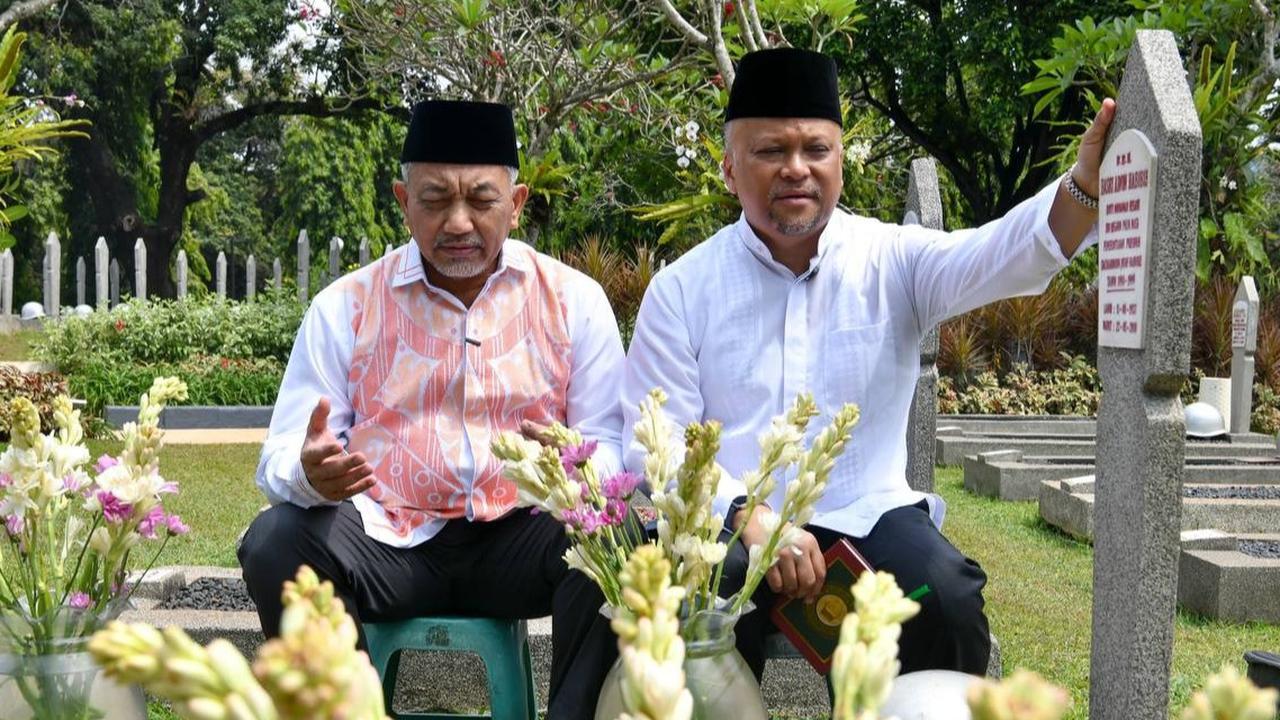 Pisah Jalan dengan KIM Plus, Ini Alasan PKS Usung Ahmad Syaikhu-Ilham Habibie di Pilkada Jabar