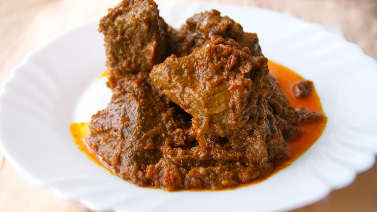ilustrasi rendang khas minang