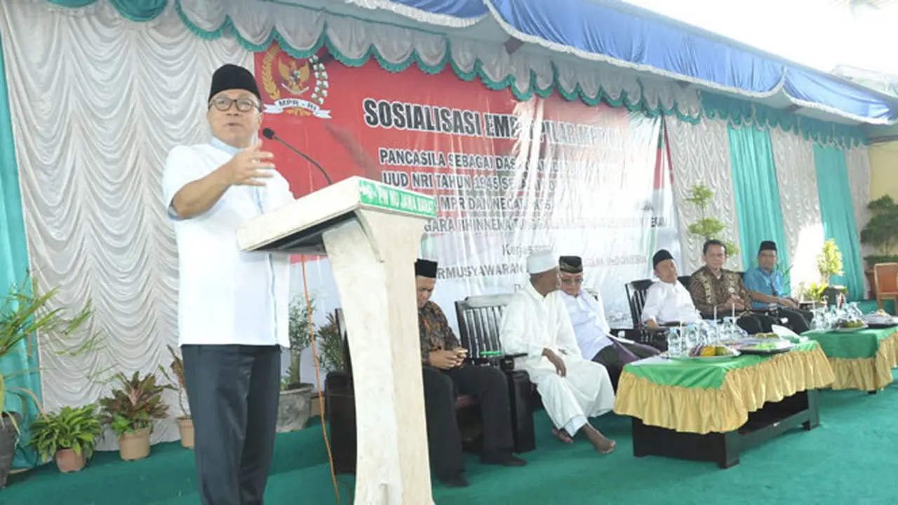 Ketua MPR : Karena Kyai dan Ulama Kebangsaan Kita Terjaga