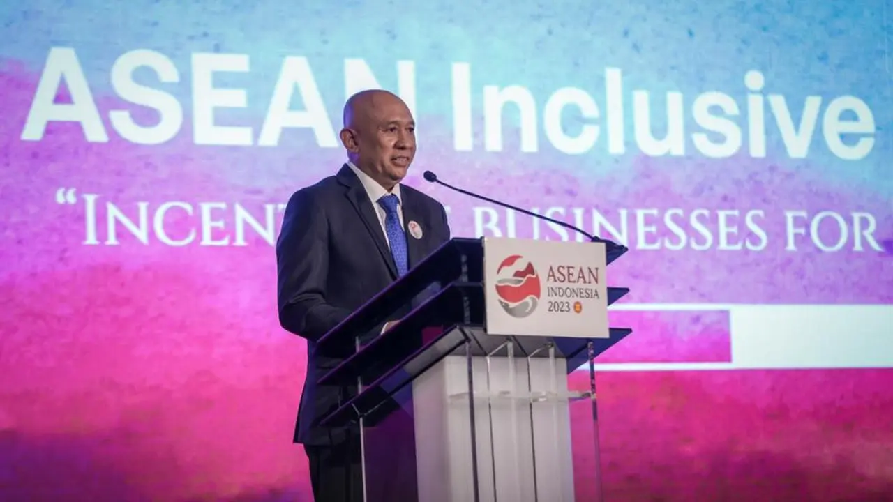 Menteri Koperasi dan UKM (MenKopUKM) Teten Masduki  dalam Opening Ceremony 6Th ASEAN IB Summit di Nusa Dua, Bali, Rabu (23/8/2023).