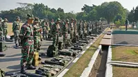 Bantu Korban Gempa Lombok, TNI Berangkatkan 100 Prajurit Yon Zikon-13