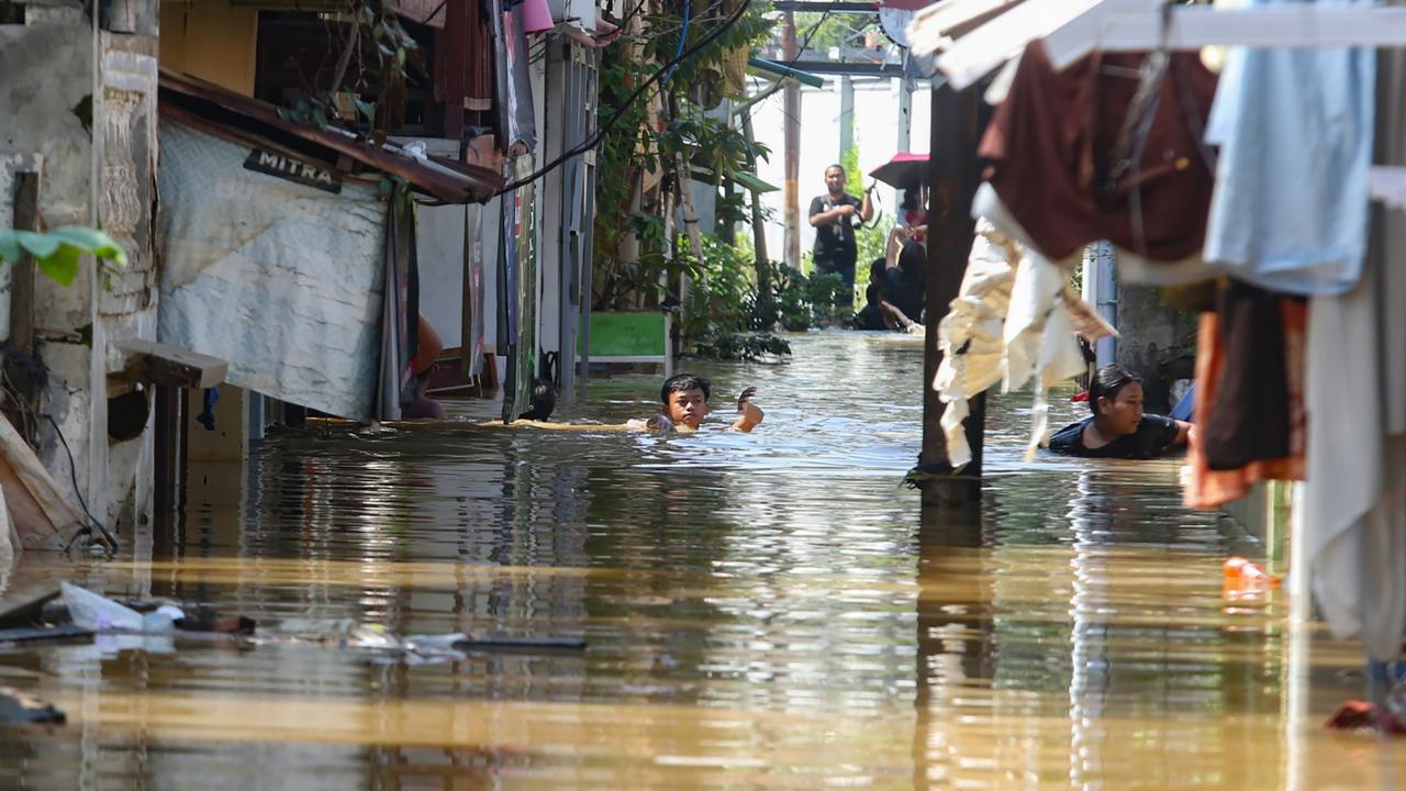 Jakarta Dikepung Banjir Lagi, Pramono Ungkap 3 Penyebab Utamanya