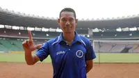 Anang Ma'ruf, pemain legendaris timnas Indonesia yang sempat memperkuat Persebaya Surabaya dan Persija Jakarta. (Liputan6.com/Helmi Fithriansyah)