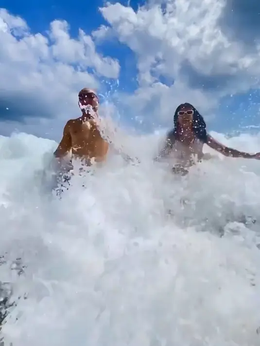 Deddy Corbuzier dan Sabrina Chairunnisa (Instagram/sabrinachairunnisa_)