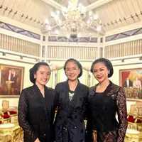 Intip gaya ayu Rania Maheswari Yamin yang merupakan keturunan Mangkunegaraan di Kirab Malam Satu Suro (@dindanursafira)