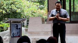 Mantan Kepala BIN Hendro Priyono saat menghadiri peringatan mendiang Bung Hatta ke - 37, Jakarta, Selasa (14/2). Hari ini tepat 37 tahun meninggalnya Bapak Bangsa Mohammad Hatta atau Bung Hatta. (Liputan6.com/Johan Tallo)