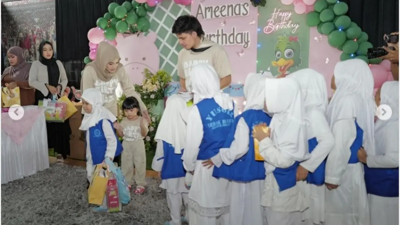 Dirayakan Bareng Anak Yatim, Hampers Ultah Ameena Ada Skincare sampai Madu dari Brand Ternama
