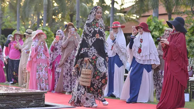 [Bintang] Hijab syar'i