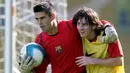5. Víctor Valdes (353 laga) - Kiper asal Spanyol ini memperkuat Barcelona pada periode 2002-2014. Selama 12 tahun di Barcelona, Valdes telah bermain dengan Lionel Messi sebanyak 353 pertandingan. (AFP/Lluis Gene)