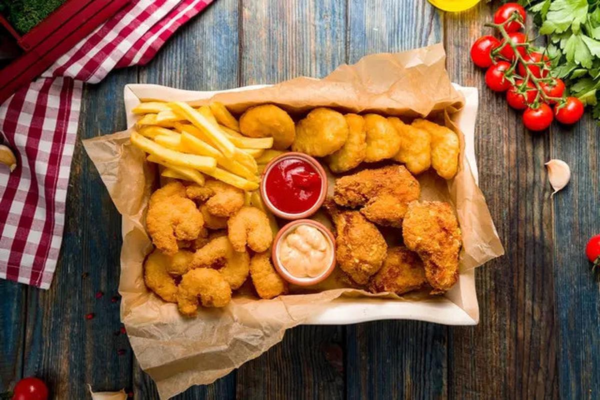 Makanan Pemicu Kolesterol Tinggi yang Harus Anda Hindari