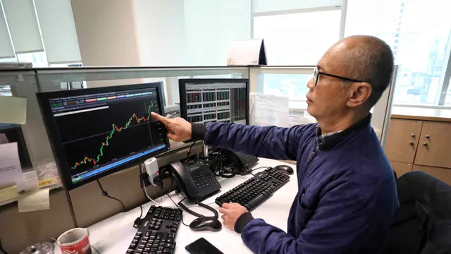 Akhir Pekan IHSG Ditutup Menguat