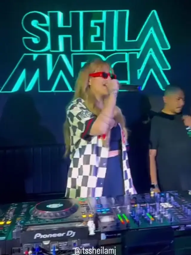 Sheila Marcia Nge-DJ